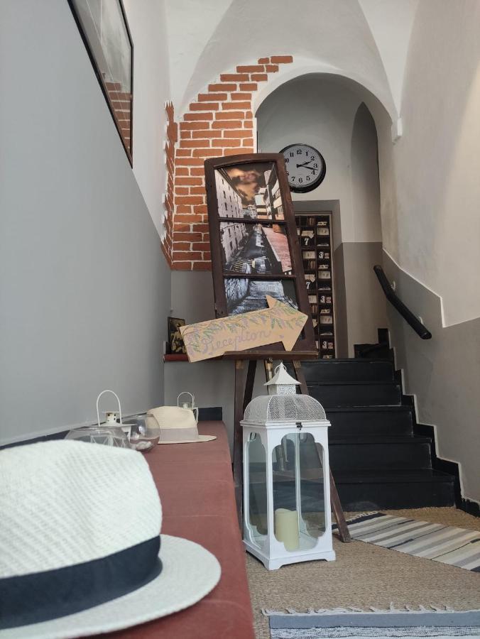 Hotel Glicine Нолі Екстер'єр фото