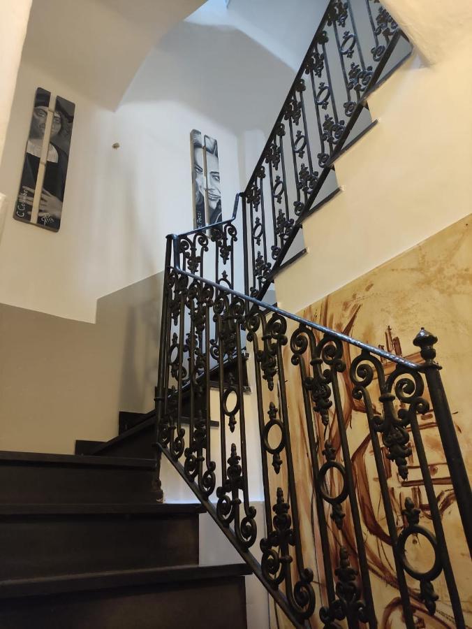 Hotel Glicine Нолі Екстер'єр фото