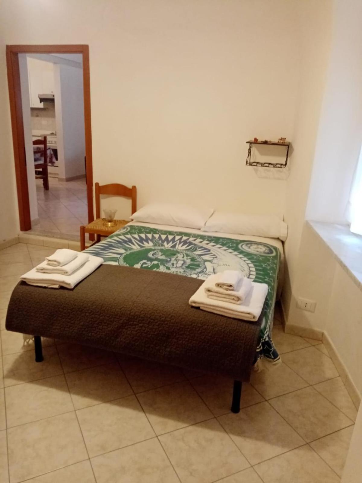 Hotel Glicine Нолі Екстер'єр фото