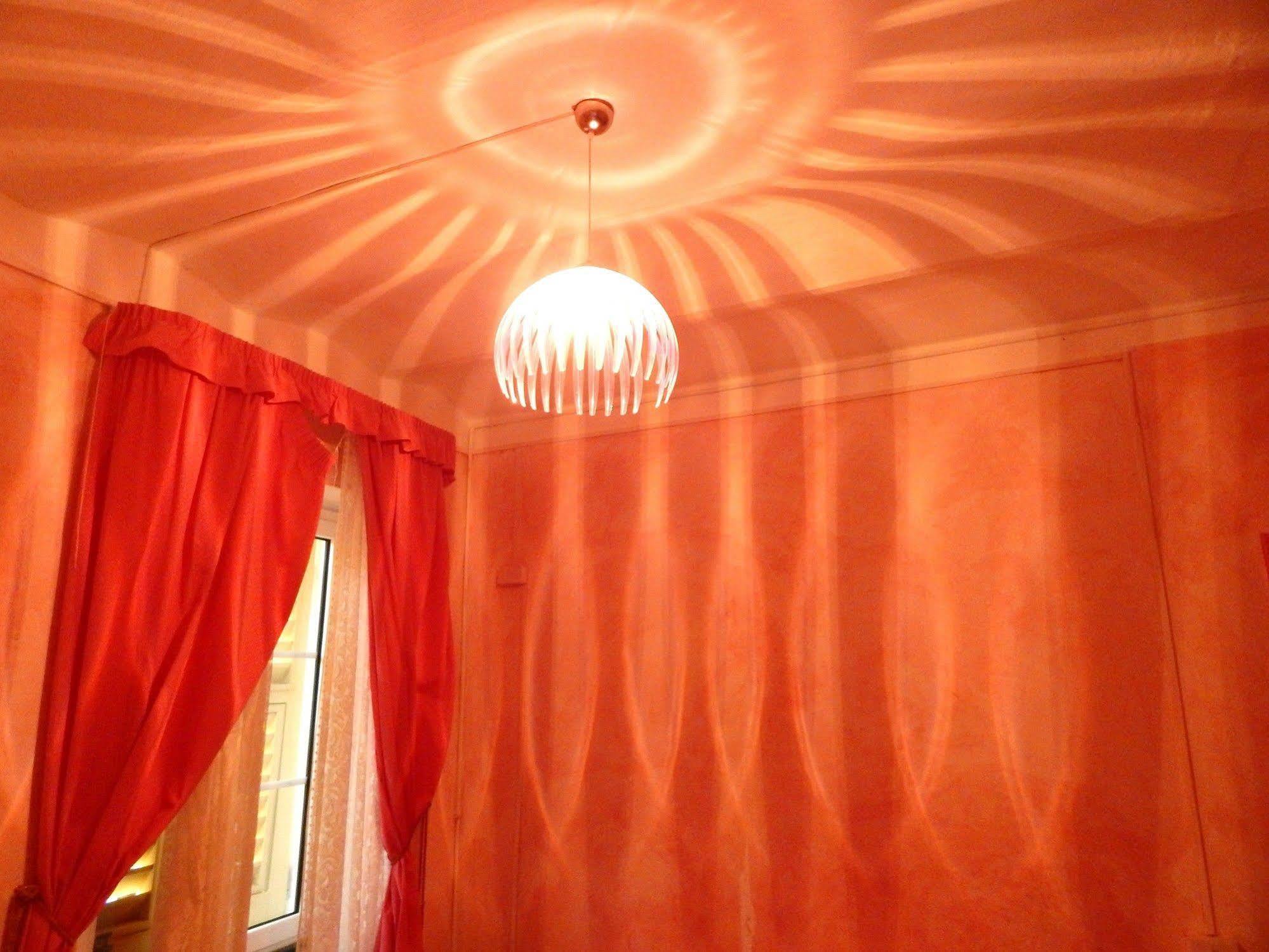 Hotel Glicine Нолі Екстер'єр фото